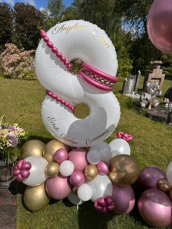 Grote ballonsculptuur voor een sportfeest